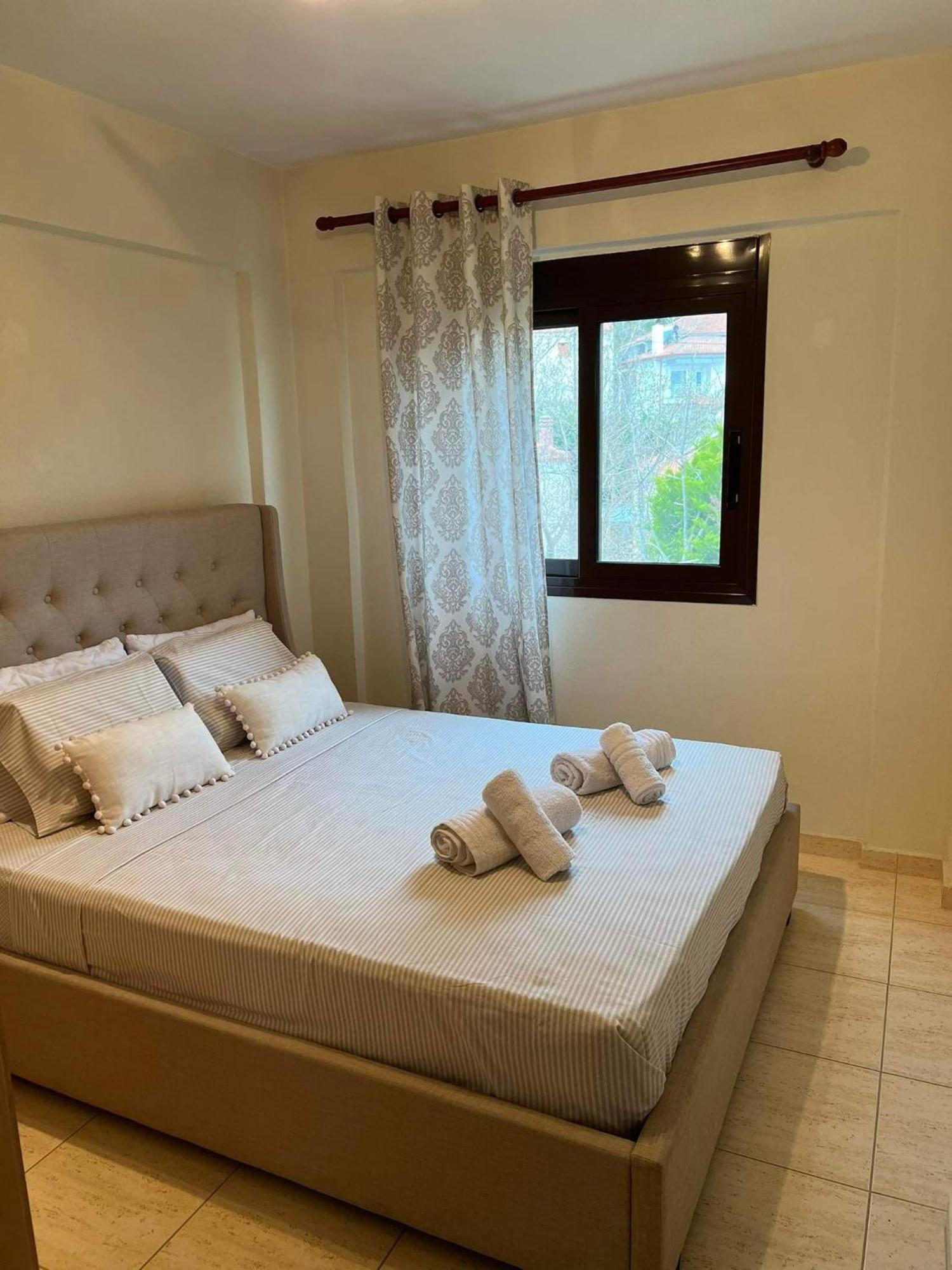 Nice Apartment With Amazing Views Kriopigi Quarto foto